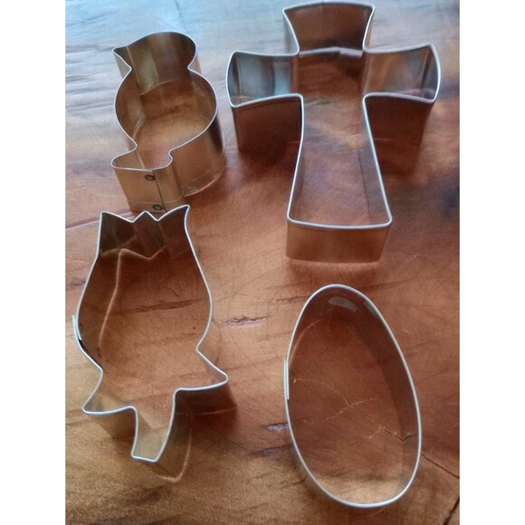Metal Cookie Cutters Set Of 4 Easter Cross Baking Kitchen Resin Crafting NEW - Picture 2 of 3